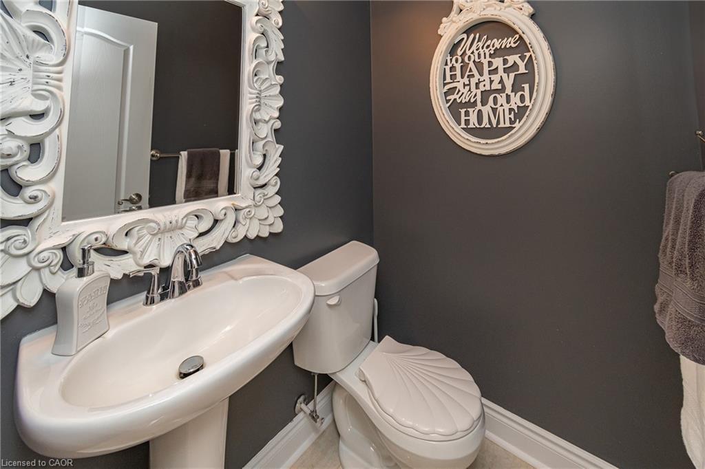 67 Forsyth Crescent, Barrie, ON - Indoor Photo Showing Bathroom
