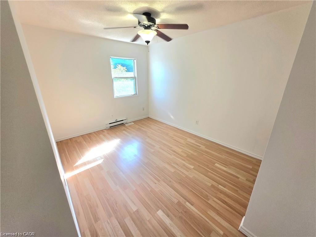 5-26 Poplar Drive, Cambridge, ON - Indoor Photo Showing Other Room