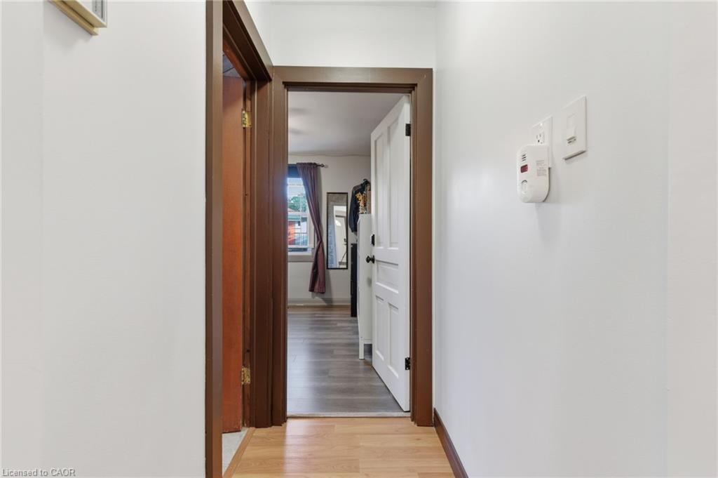 267 Thayer Avenue, Hamilton, ON - Indoor Photo Showing Other Room