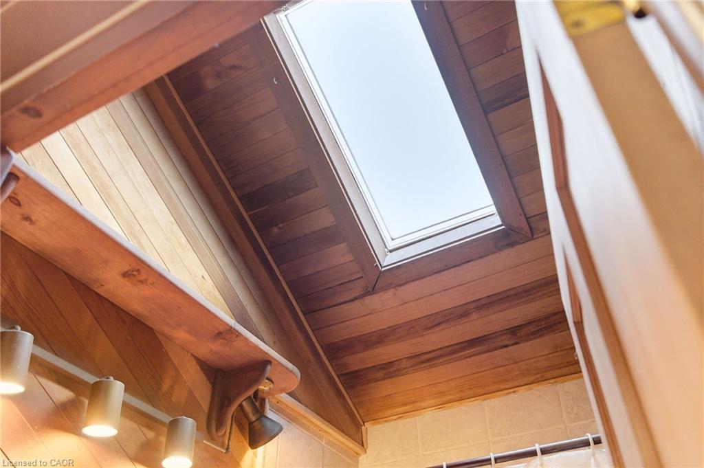 267 Thayer Avenue, Hamilton, ON - Indoor Photo Showing Other Room