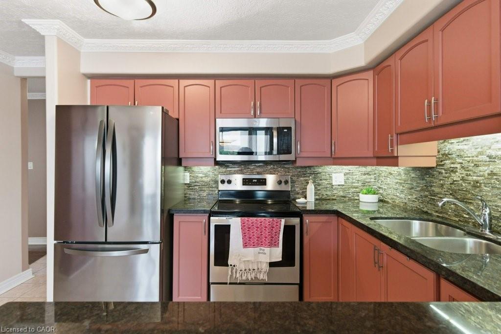 803-1272 Ontario Street, Burlington, ON - Indoor Photo Showing Kitchen With Stainless Steel Kitchen With Double Sink