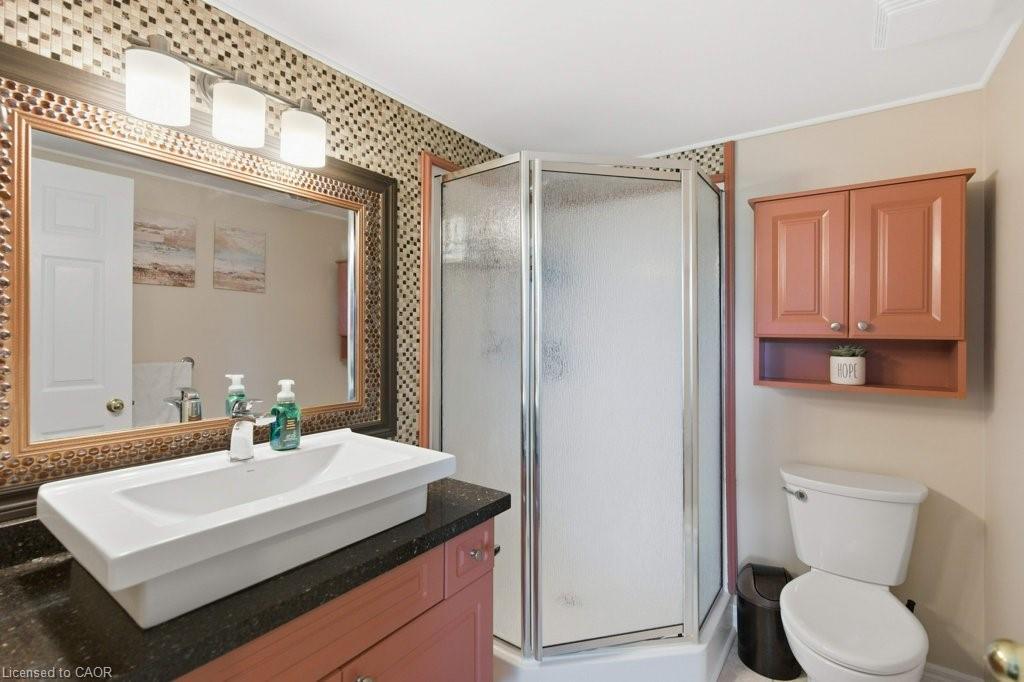 803-1272 Ontario Street, Burlington, ON - Indoor Photo Showing Bathroom