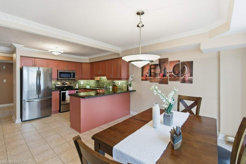 803-1272 Ontario Street, Burlington, ON - Indoor