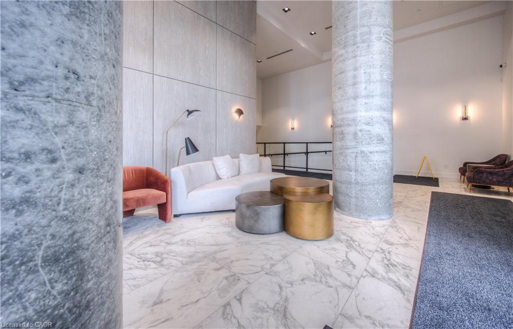 2302-15 Wellington Street S, Kitchener, ON - Indoor