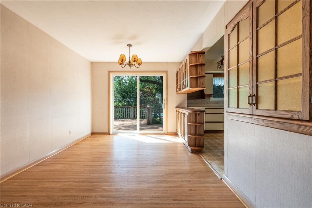 654 Hiawatha Boulevard, Ancaster, ON - Indoor Photo Showing Other Room