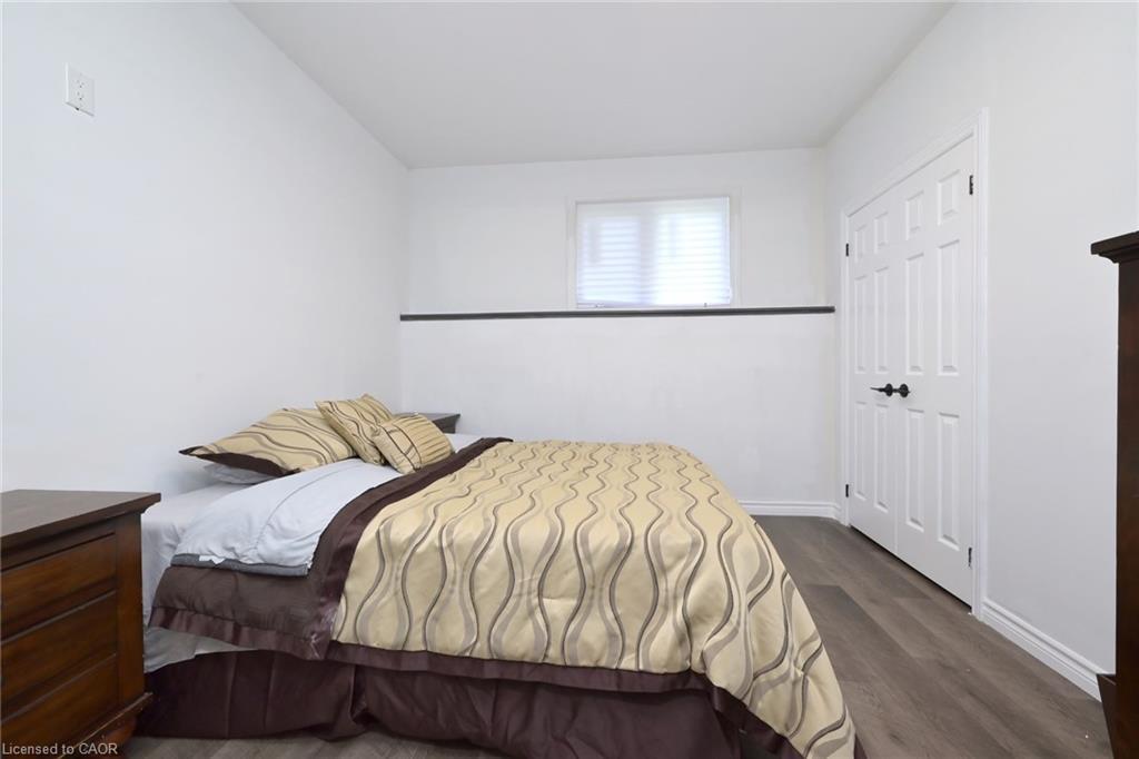 375753 6Th Line, Amaranth, ON - Indoor Photo Showing Bedroom
