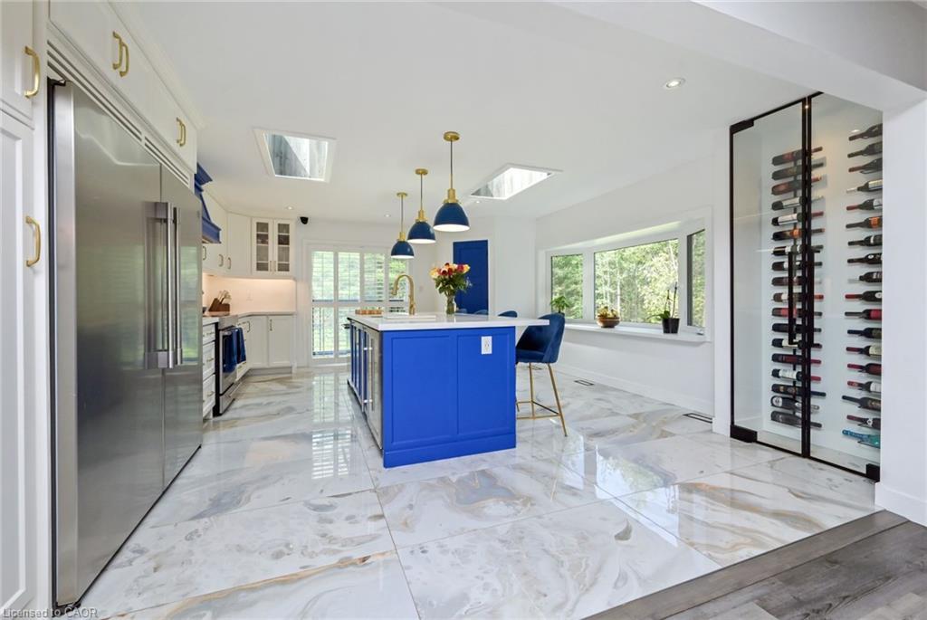 375753 6Th Line, Amaranth, ON - Indoor Photo Showing Other Room