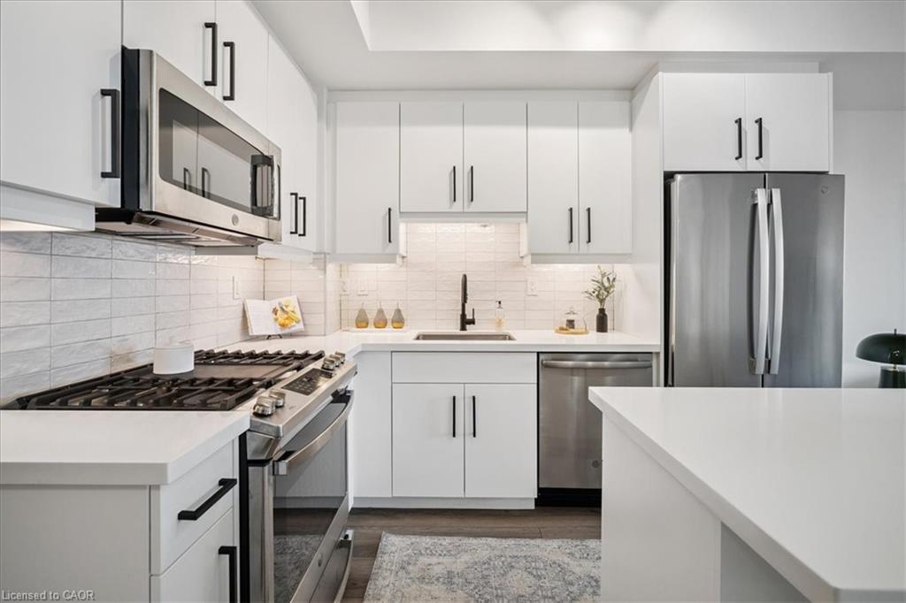 1405-2007 James Street, Burlington, ON - Indoor Photo Showing Kitchen With Stainless Steel Kitchen With Upgraded Kitchen