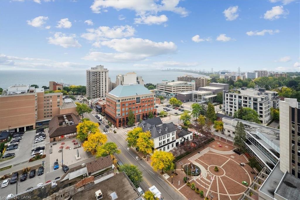 1405-2007 James Street, Burlington, ON - Outdoor With View