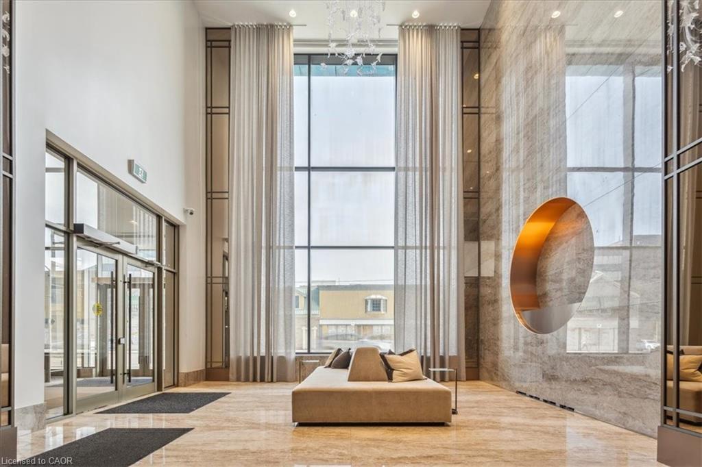 1405-2007 James Street, Burlington, ON - Indoor Photo Showing Other Room