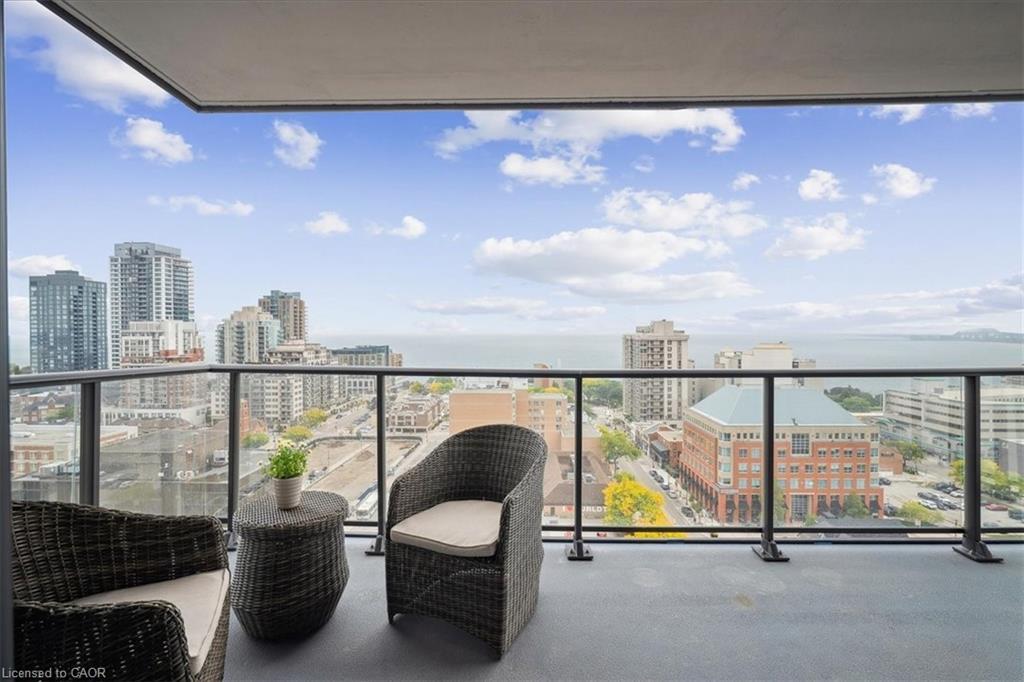 1405-2007 James Street, Burlington, ON - Outdoor With Balcony With View
