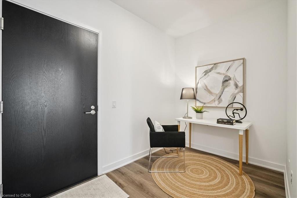 1405-2007 James Street, Burlington, ON - Indoor