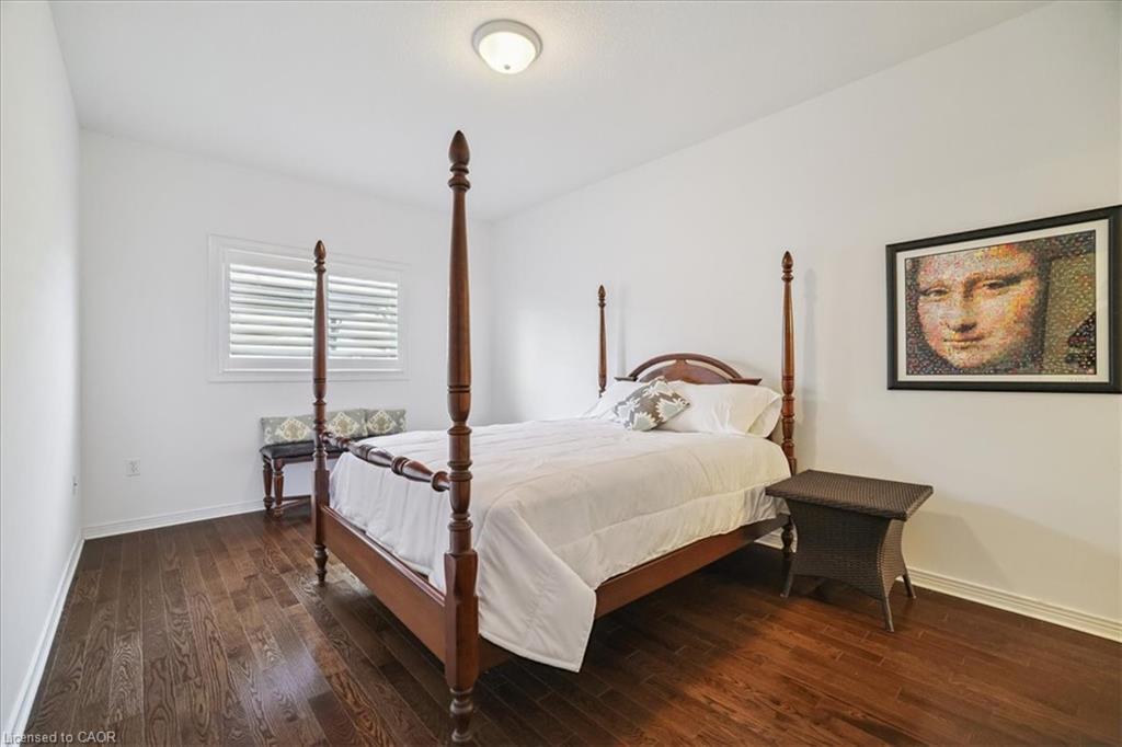 10 Cornflower Crescent, Hamilton, ON - Indoor Photo Showing Bedroom