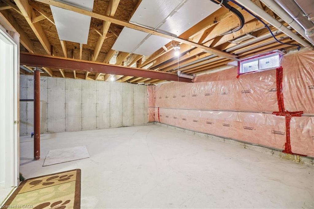 10 Cornflower Crescent, Hamilton, ON - Indoor Photo Showing Basement
