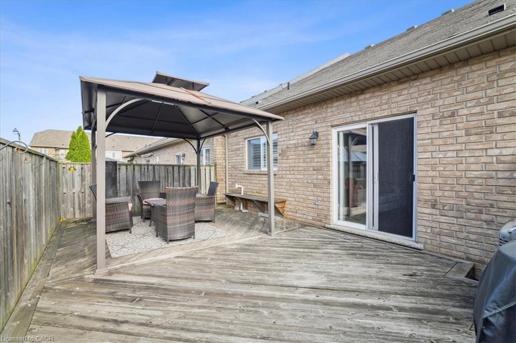 10 Cornflower Crescent, Hamilton, ON - Outdoor With Exterior