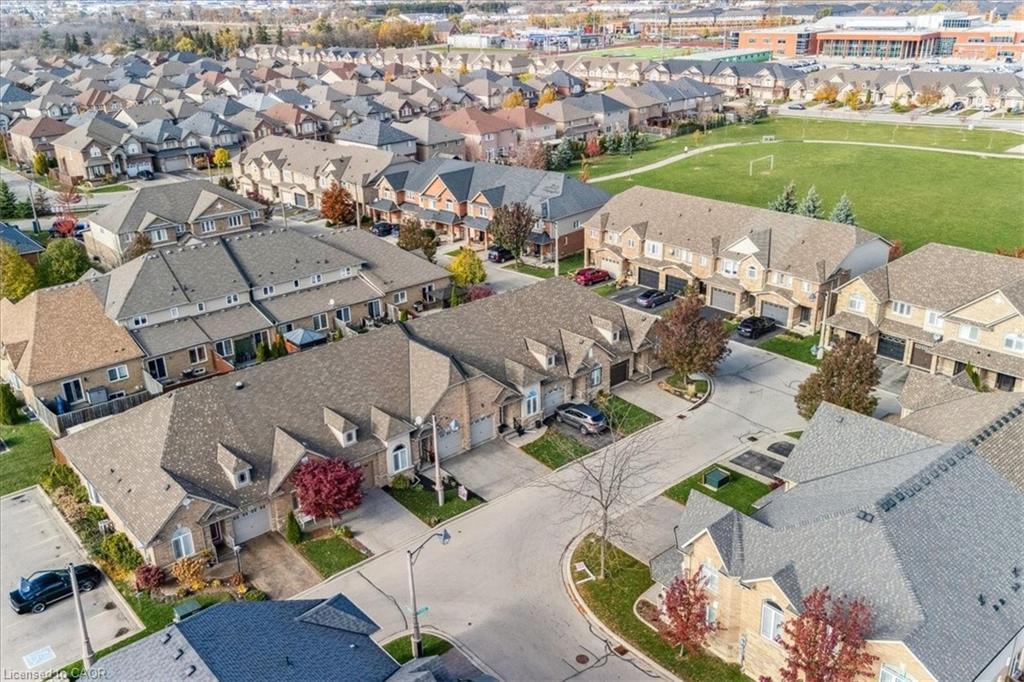 10 Cornflower Crescent, Hamilton, ON - Outdoor With View