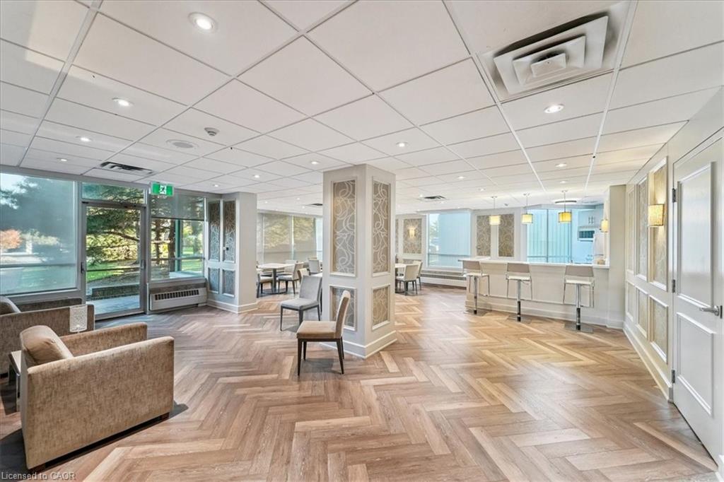 2603-550 Webb Drive, Mississauga, ON - Indoor