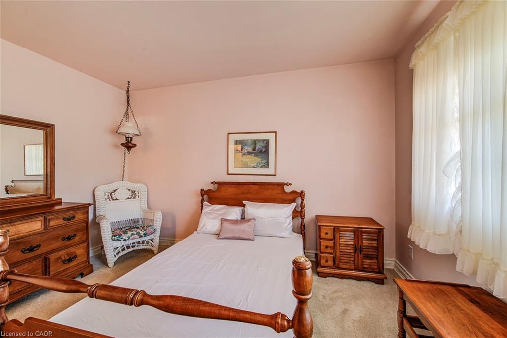 378 Stevenson Street N, Guelph, ON - Indoor Photo Showing Bedroom
