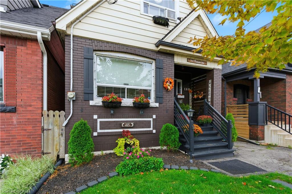 160 Balsam Avenue N, Hamilton, ON - Outdoor