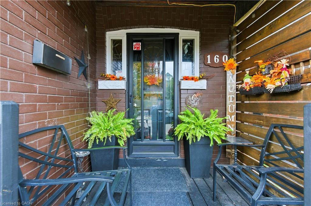 160 Balsam Avenue N, Hamilton, ON - Outdoor With Deck Patio Veranda With Exterior