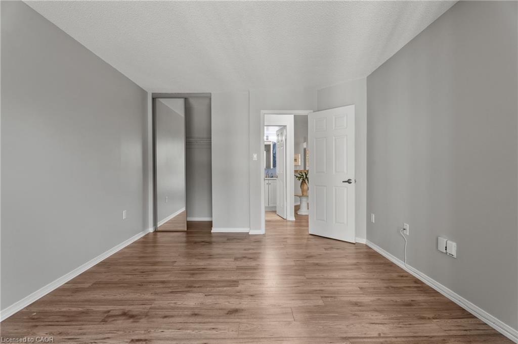 302-1201 North Shore Boulevard E, Burlington, ON - Indoor Photo Showing Other Room
