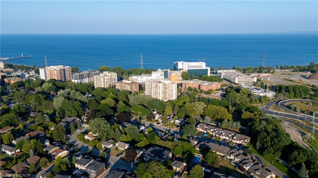 302-1201 North Shore Boulevard E, Burlington, ON - Outdoor With Body Of Water With View
