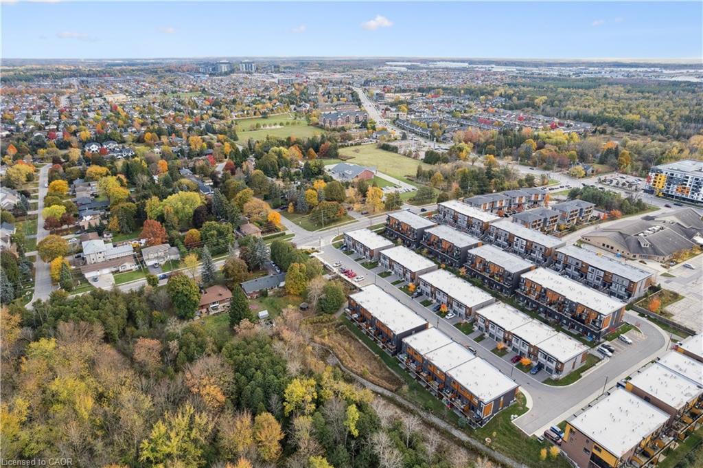 83-60 Arkell Road, Guelph, ON - Outdoor With View