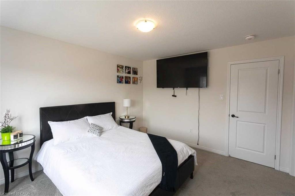 3 Cooke Avenue, Brantford, ON - Indoor Photo Showing Bedroom