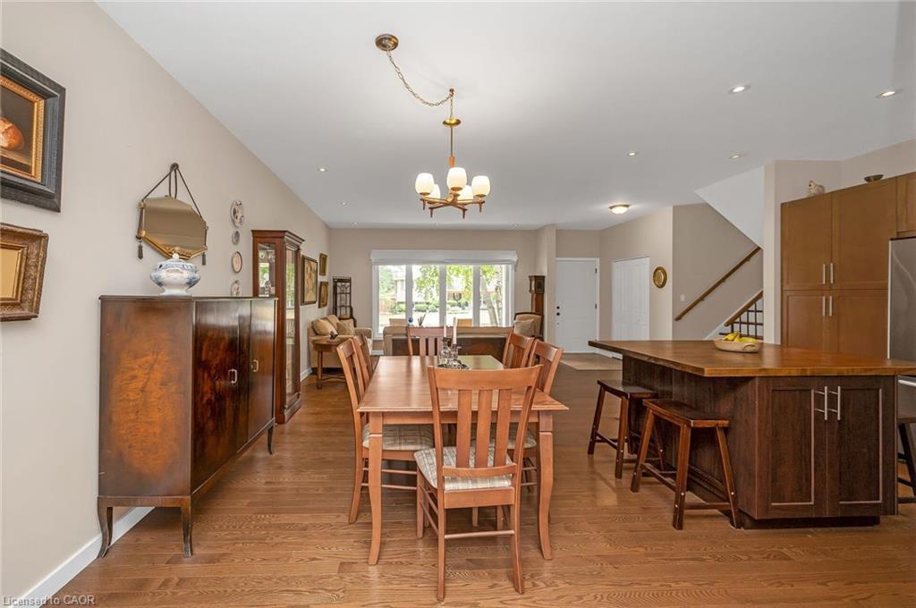 285 Surrey Drive, Oakville, ON - Indoor Photo Showing Dining Room