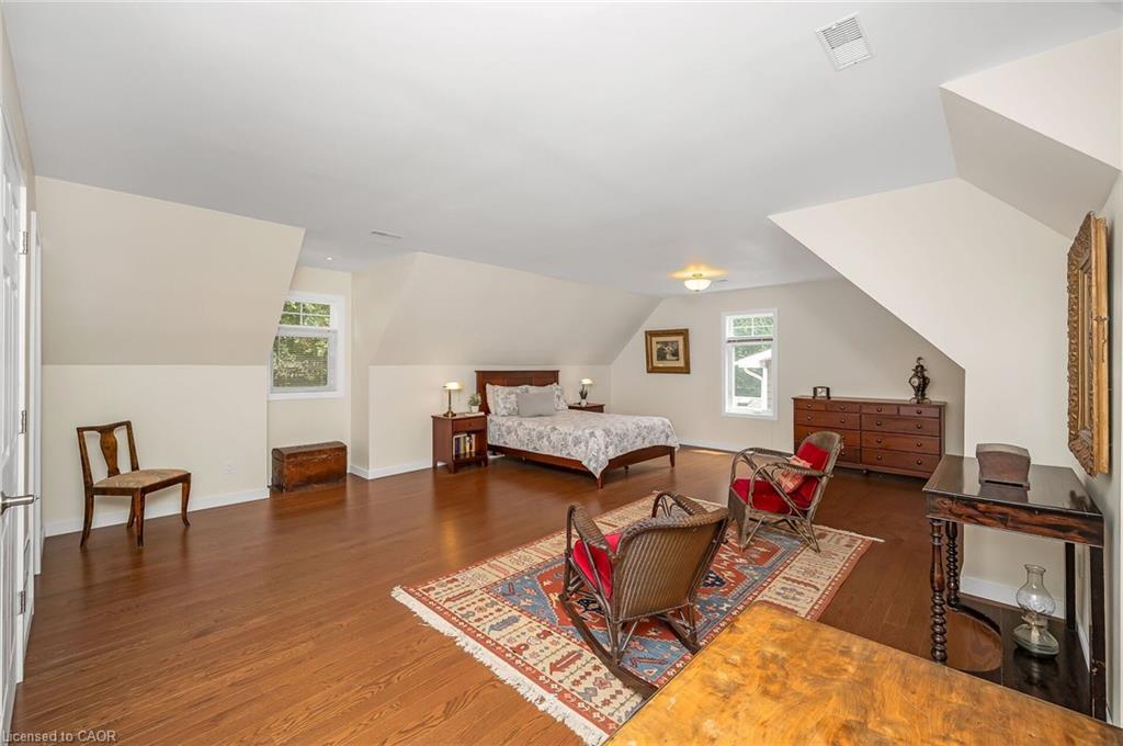 285 Surrey Drive, Oakville, ON - Indoor