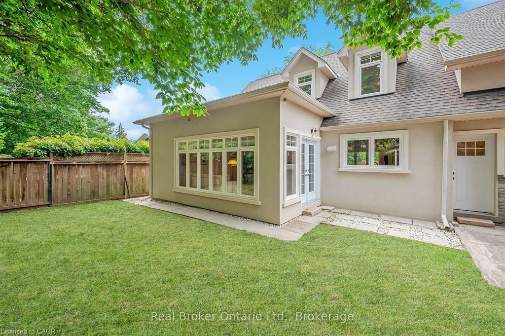 285 Surrey Drive, Oakville, ON - Outdoor