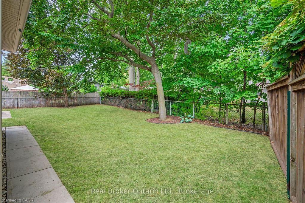 285 Surrey Drive, Oakville, ON - Outdoor