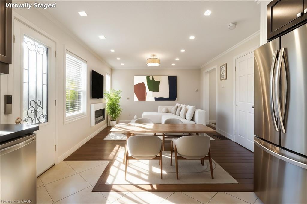 564 Walmer Road, Hamilton, ON - Indoor Photo Showing Dining Room