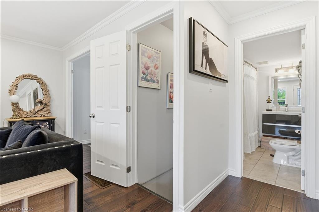 564 Walmer Road, Hamilton, ON - Indoor Photo Showing Other Room