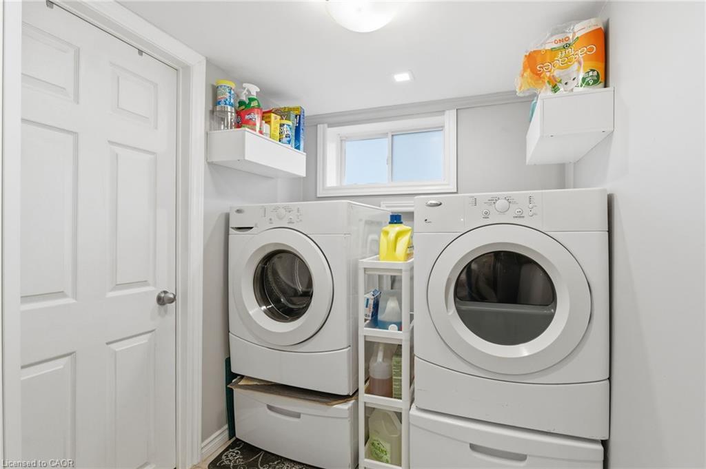 564 Walmer Road, Hamilton, ON - Indoor Photo Showing Laundry Room