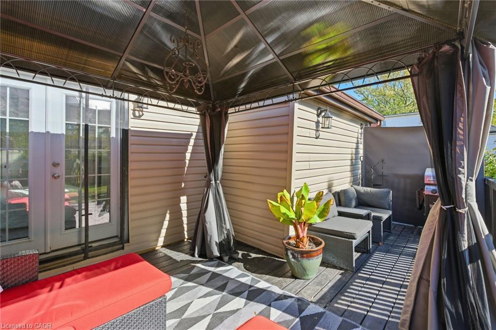 564 Walmer Road, Hamilton, ON - Outdoor With Deck Patio Veranda With Exterior