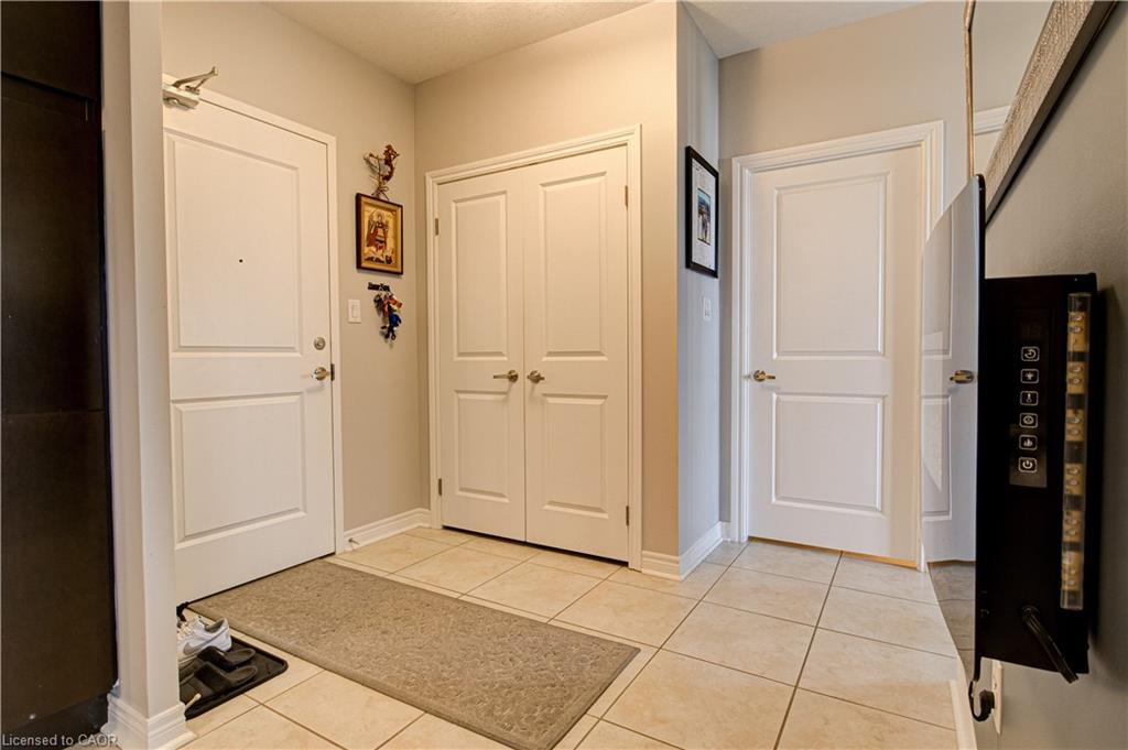 1106-539 Belmont Avenue, Kitchener, ON - Indoor Photo Showing Other Room