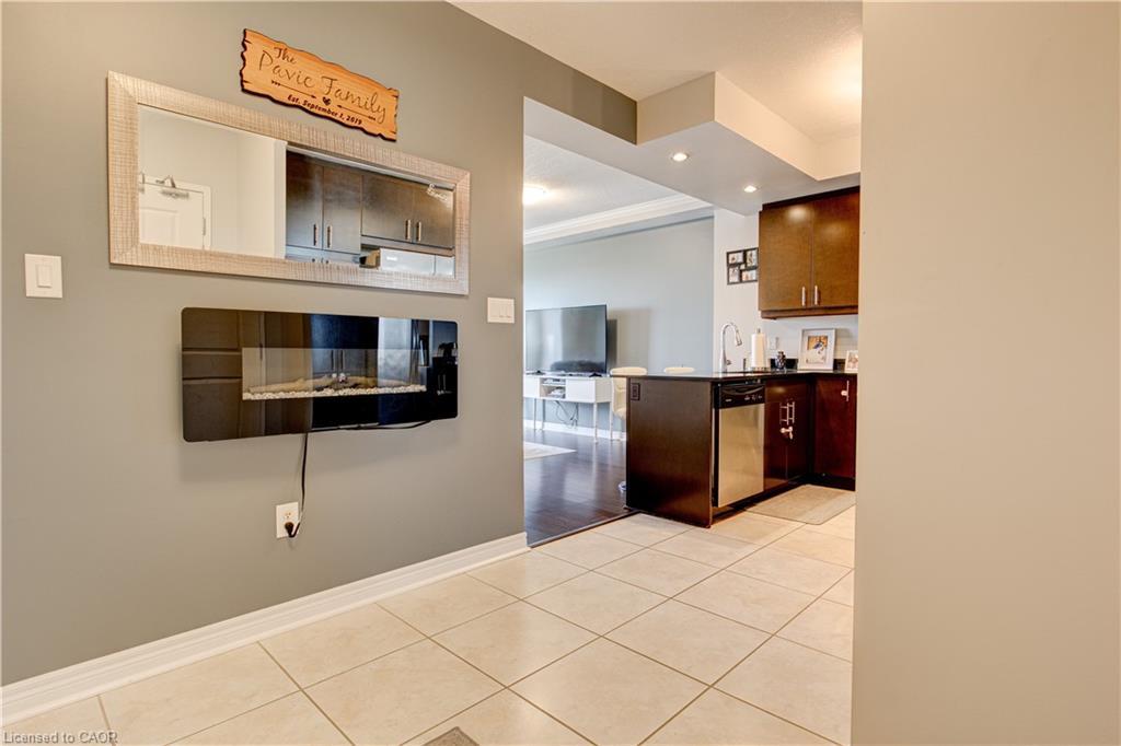 1106-539 Belmont Avenue, Kitchener, ON - Indoor