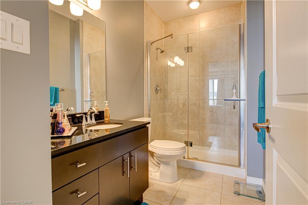 1106-539 Belmont Avenue, Kitchener, ON - Indoor Photo Showing Bathroom