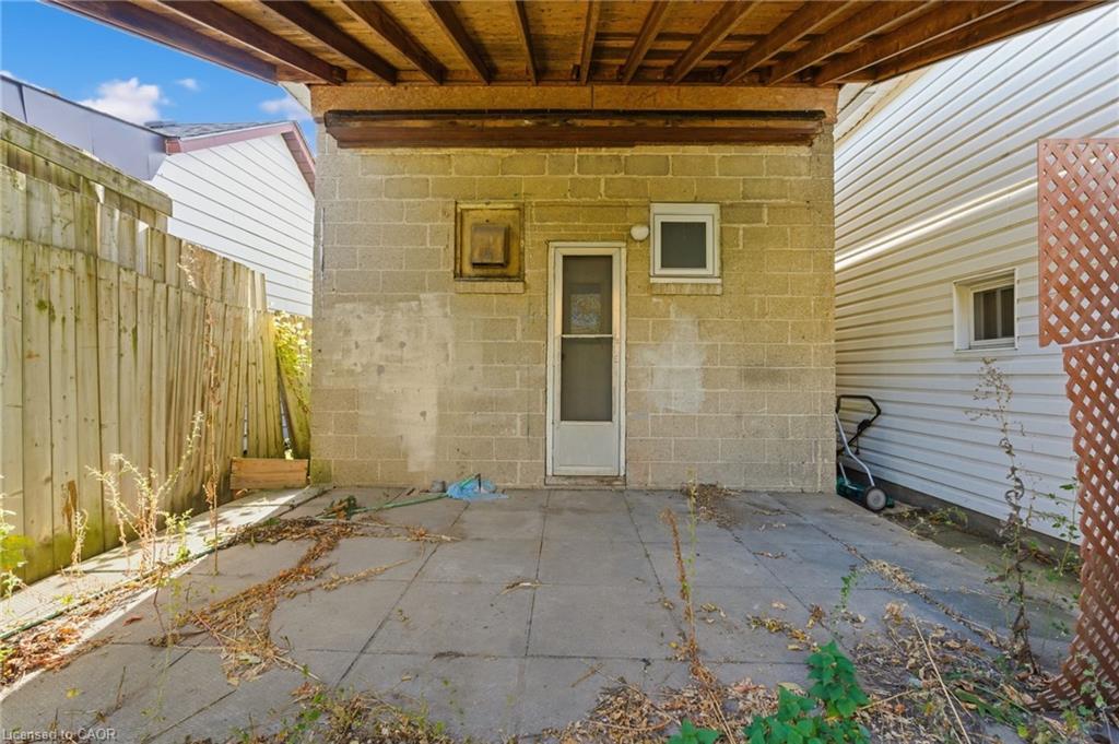 53 1/2-55 Duke Street, Brantford, ON - Outdoor With Exterior