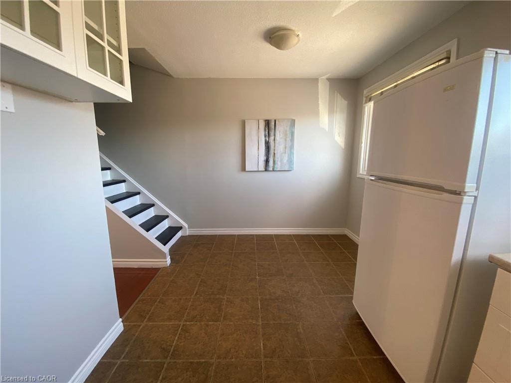 3-1025 Upper Gage Avenue, Hamilton, ON - Indoor