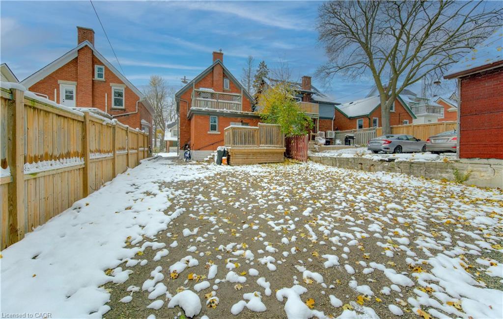 19 Fairview Avenue, Kitchener, ON - Outdoor