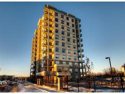 405-223 Erb Street W Waterloo, ON N2L 0B3