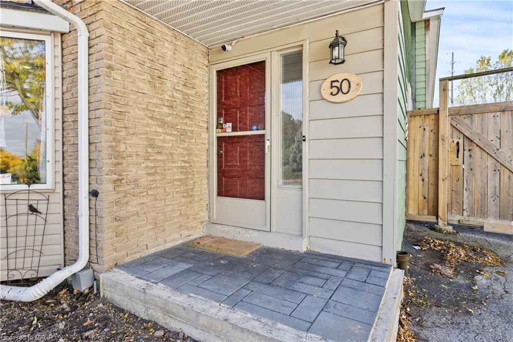 50 Gledhill Crescent, Hamilton, ON - Outdoor With Exterior