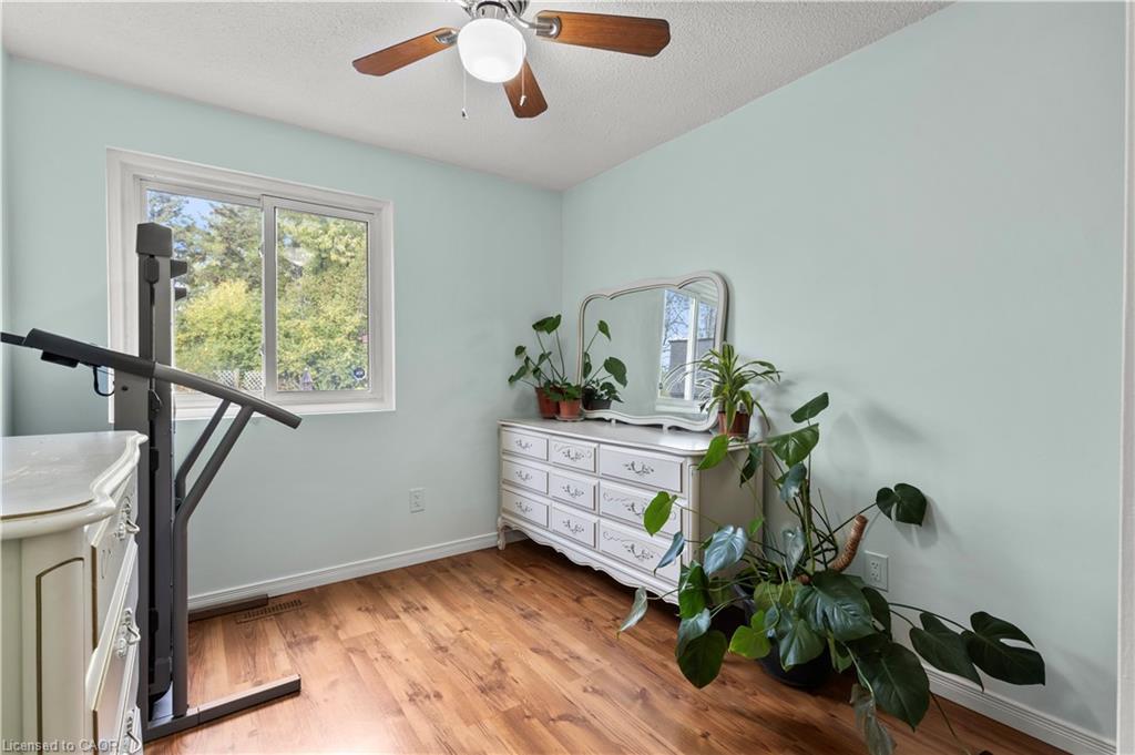 50 Gledhill Crescent, Hamilton, ON - Indoor