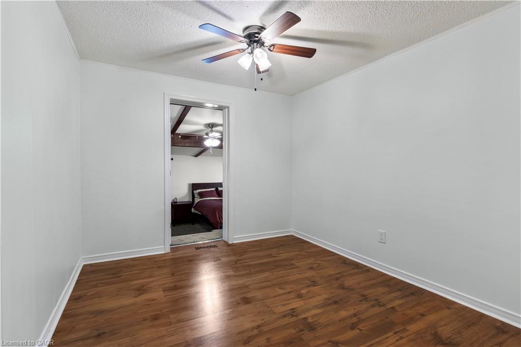 50 Gledhill Crescent, Hamilton, ON - Indoor Photo Showing Other Room