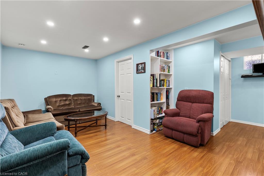 50 Gledhill Crescent, Hamilton, ON - Indoor