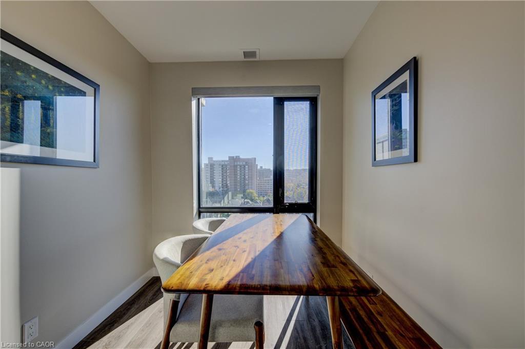 1015-15 Queen Street S, Hamilton, ON - Indoor Photo Showing Other Room