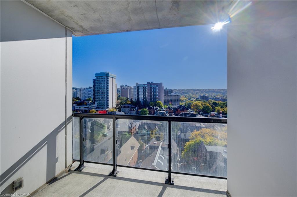 1015-15 Queen Street S, Hamilton, ON - Outdoor