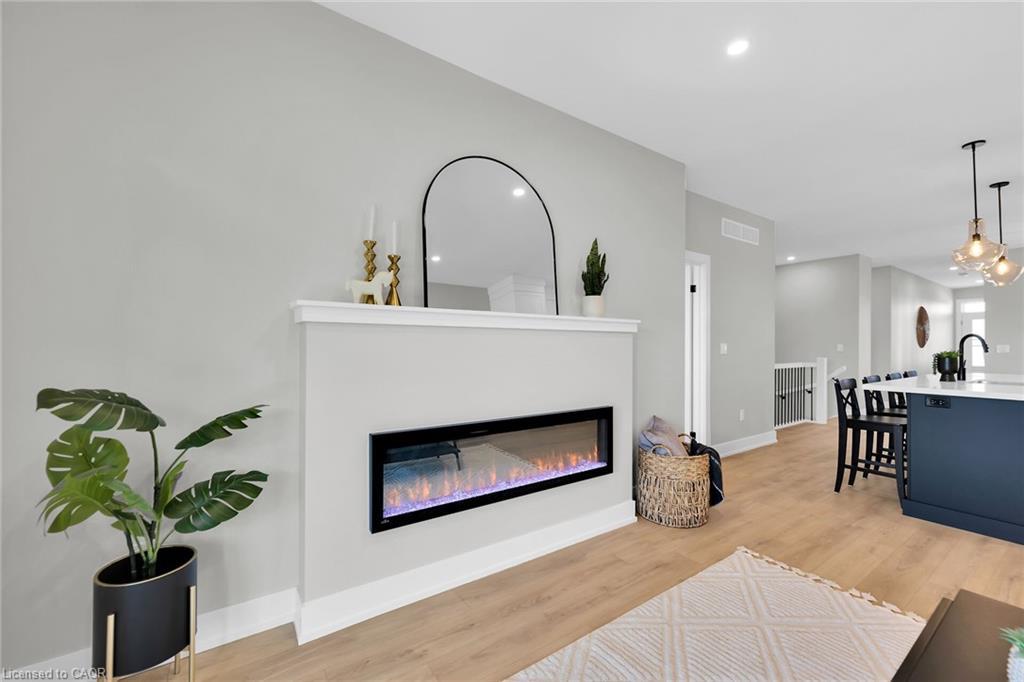 188 Lafayette Street E, Jarvis, ON - Indoor Photo Showing Living Room With Fireplace